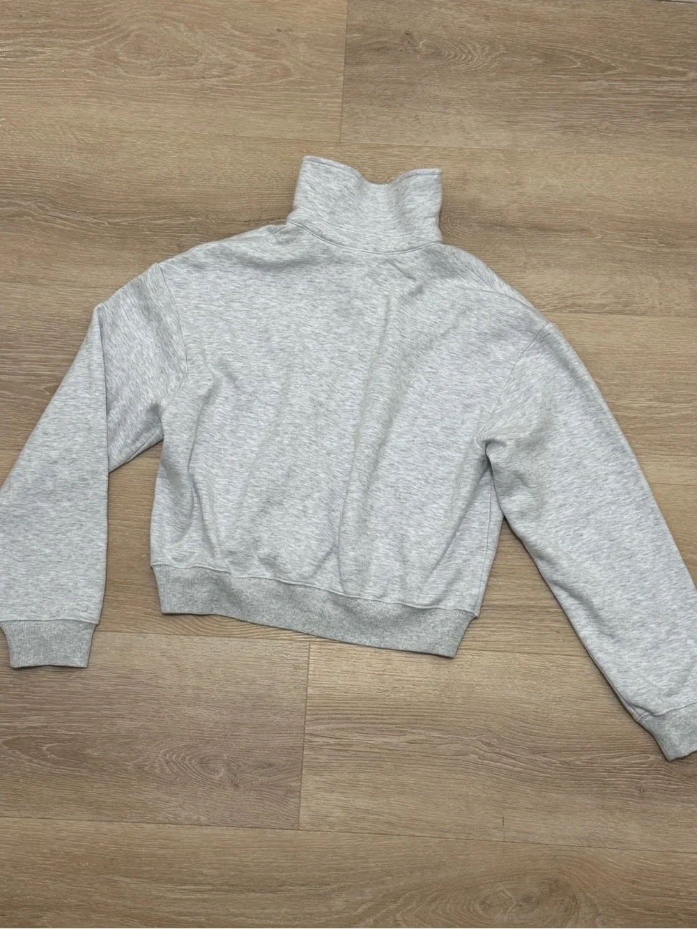 SKIMS Heather Gray Crewneck Polo Sweatshirt